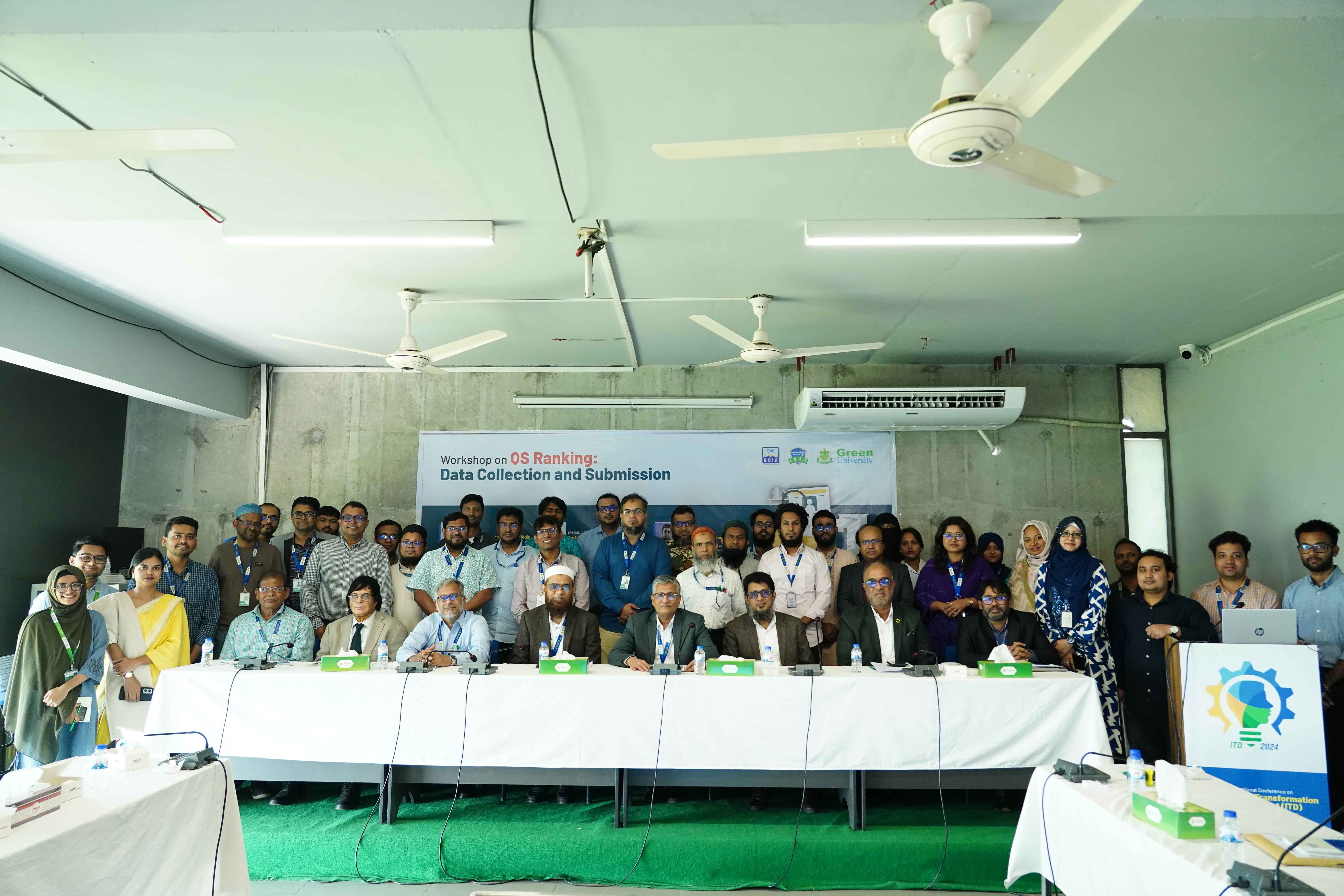 Academic Reputation Committee along With Guest Keynote Speaker 